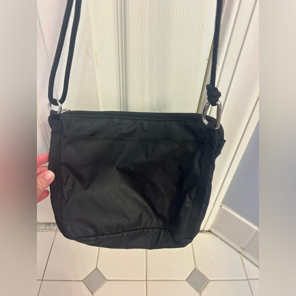 Lululemon patch cross body bag 2.5 L - Picture 2 of 5